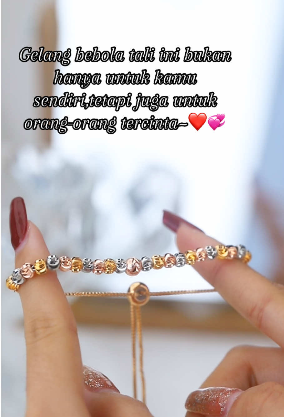 Jangan tunggu lama-lama,segera beli gelang ini untuk orang tersayangmu!😍❤️💞#gelang #bracelet #design #jewelry #OOTD #❤️ #gift #💞 #fyp #foryou #Love #beauty 