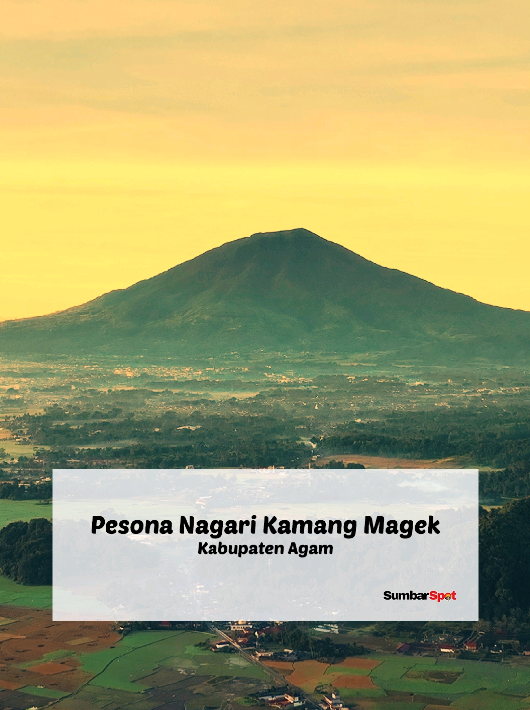 📍Nagari Kamang Magek, Kab. Agam Pesona Nagari Kamang Magek tiada duanya saat fajar tiba, ketika sinar matahari pertama menyinari hamparan sawah hijau nan subur. Keindahan alam berpadu sempurna dengan latar Gunung Marapi dan Gunung Singgalang yang megah. Seakan alam ini berbicara, mengundang kita untuk lebih mencintai keindahannya yang tiada duanya. 🌄😊🥰 Sebelum itu jangan lupa follow dulu ya, buat informasi seputar desinasi & culture yang ada di Sumatera Barat #agam #kamang #bukittinggi #pesonaindonesia #wonderfulindonesia #sumbarspot #sumbarrancak #rancakbana #minangrancak #sumaterabarat 