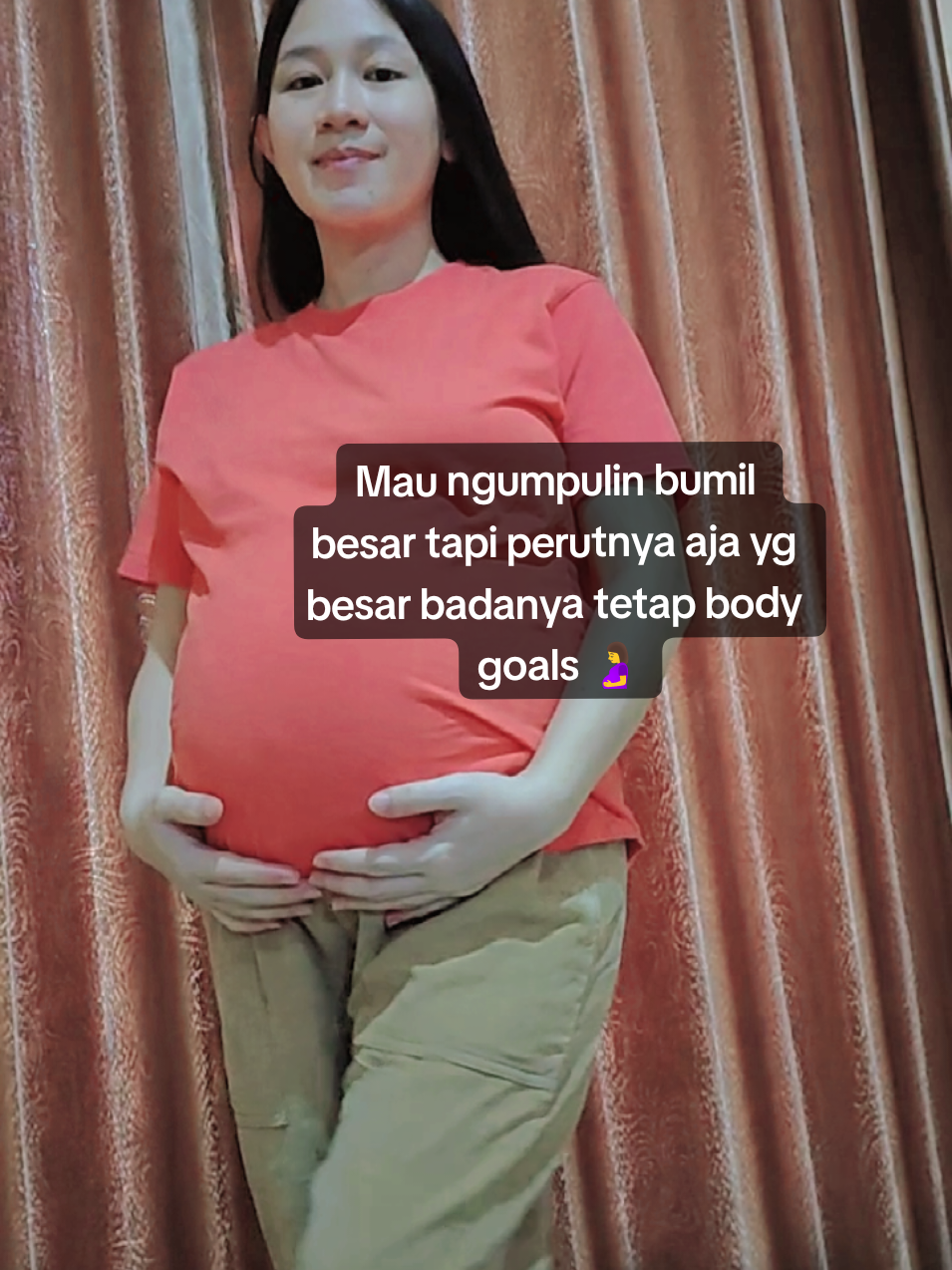 Hamil kembar kali ini berbeda dengan hamil pertama. hamil pertama di 29-38 week aku sering kesemutan tapi di hamil ke 2 ini aku gak pernah rasa kesemutan lagi ☺😊 tapi ada yg tetap sama hamil pertma dan ke2 badan aku tetap stabil gak naik2 jauh perut aku aja yg besar 😅 #fyptiktok  #tiktokbumil  #healty  #bunda #bumilkembar #babytwin #ibuhamil #leginghamil #bundahamil #bumilsehat #bumilhappy #trimester3 #bumilproduktif #bumilsehatbayisehat🤰♥️😘😘 