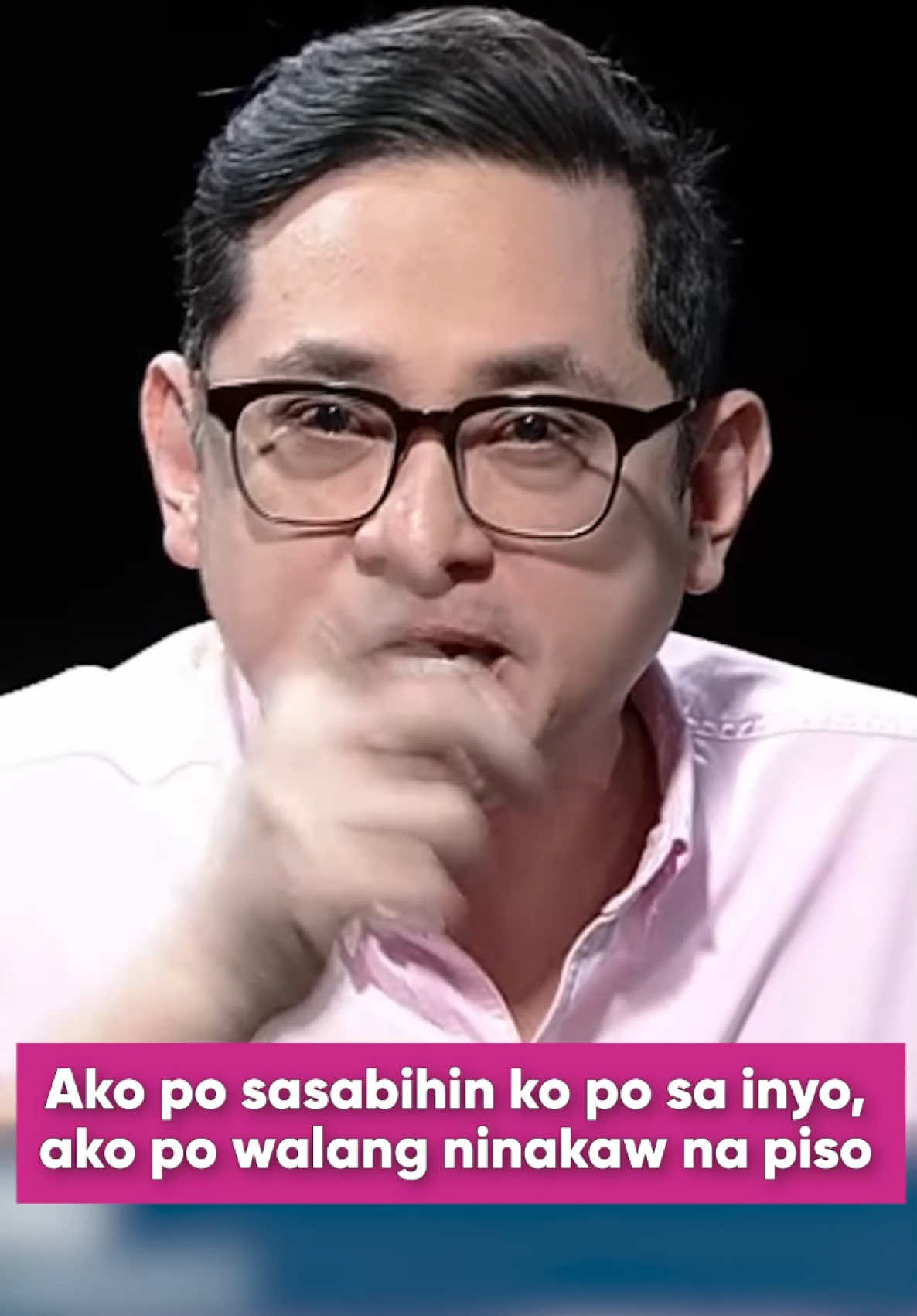 Yung track record natin malinaw na ang binigyang pansin natin ang mahalaga sa taumbayan – Libreng Kolehiyo, at ngayon ang isinusulong natin – Siguradong Trabaho. Sana mas marami pang matanong niyo mata sa mata. “Ikaw ba ay nagnakaw sa bayan?” Ako po, sasabihin ko po sa inyo, wala akong ninakaw ni piso sa kaban ng bayan. Ako po, nagtrabaho para sa taumbayan. Ako po, binigyang ng pansin yung talagang mahalaga sa pamilyang Pilipino. #5AquinoBam #BamAquino2025 Harapan 2025