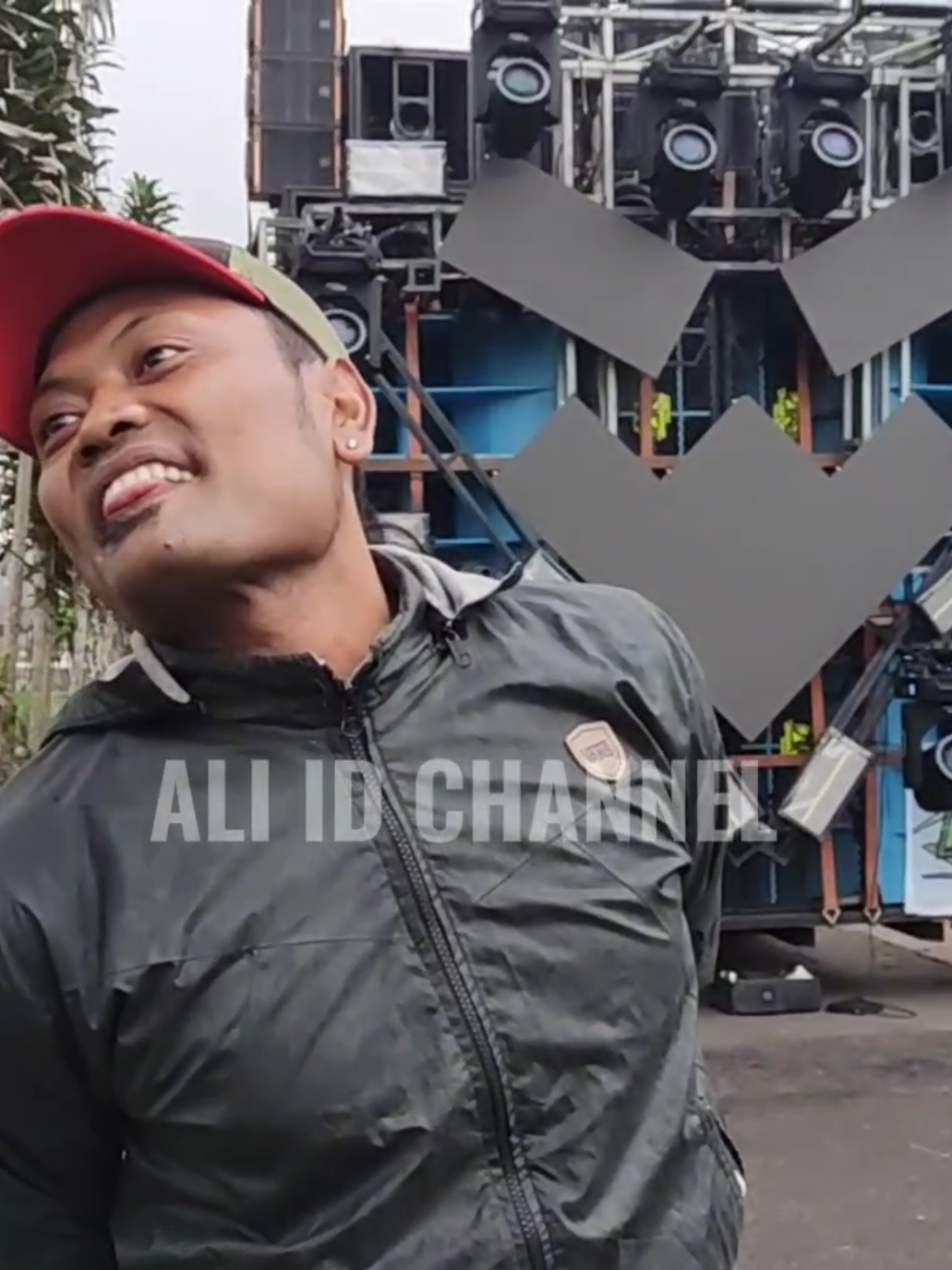 TUKIMO BREWOG Ampuh,,genset 150 kva sampai Ngebul .. YouTube ALI ID  #viral #fyp #ceksound #soundhoreg #karnavalpujonlor #brewog #brewogaudio  https://youtu.be/Q9CfJAUOhGs?si=vZafwsWrp5yUq3pQ