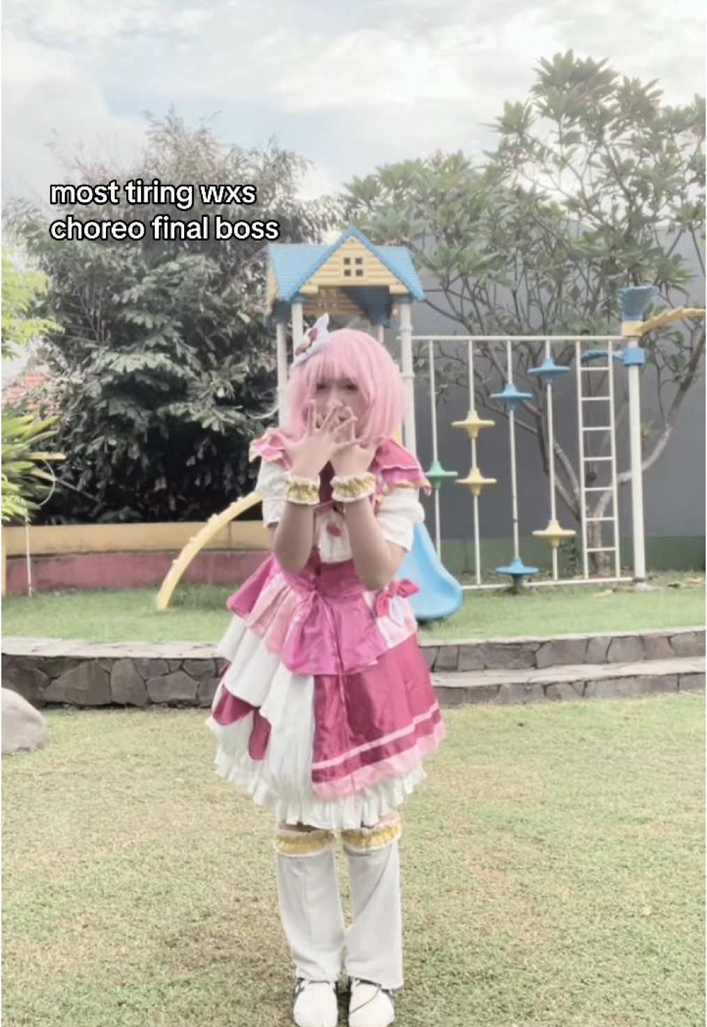 blurring the face at the end because my focus face is ugly hhellp  #moots? #prsk_cos #emuotori #pjsk #プロセカ #projectsekai #hatsunemiku 
