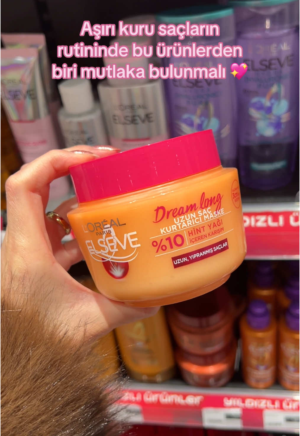 Bu ürünleri kullanıp memnun kalmayan neredeyse yoktur 💕 Kuru uçlardan çatallanmış saçlar rutininde bu ürünlere yer verebilir 💖 Reklam ve iş birliği yoktur #haircareroutine #haircare #saçbakımı #lowporosityhair #kurusaç #saçkırılması #yanıksaç #damagedhair #lorealparis #elseve 