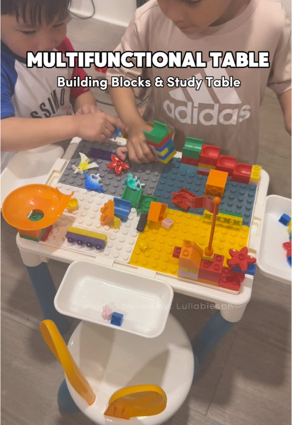 Enjoy nila ang lego with table##lego #legotable #legowithtableandchair #toys #toysvideosforkids #toysforkids #tiktokkids 