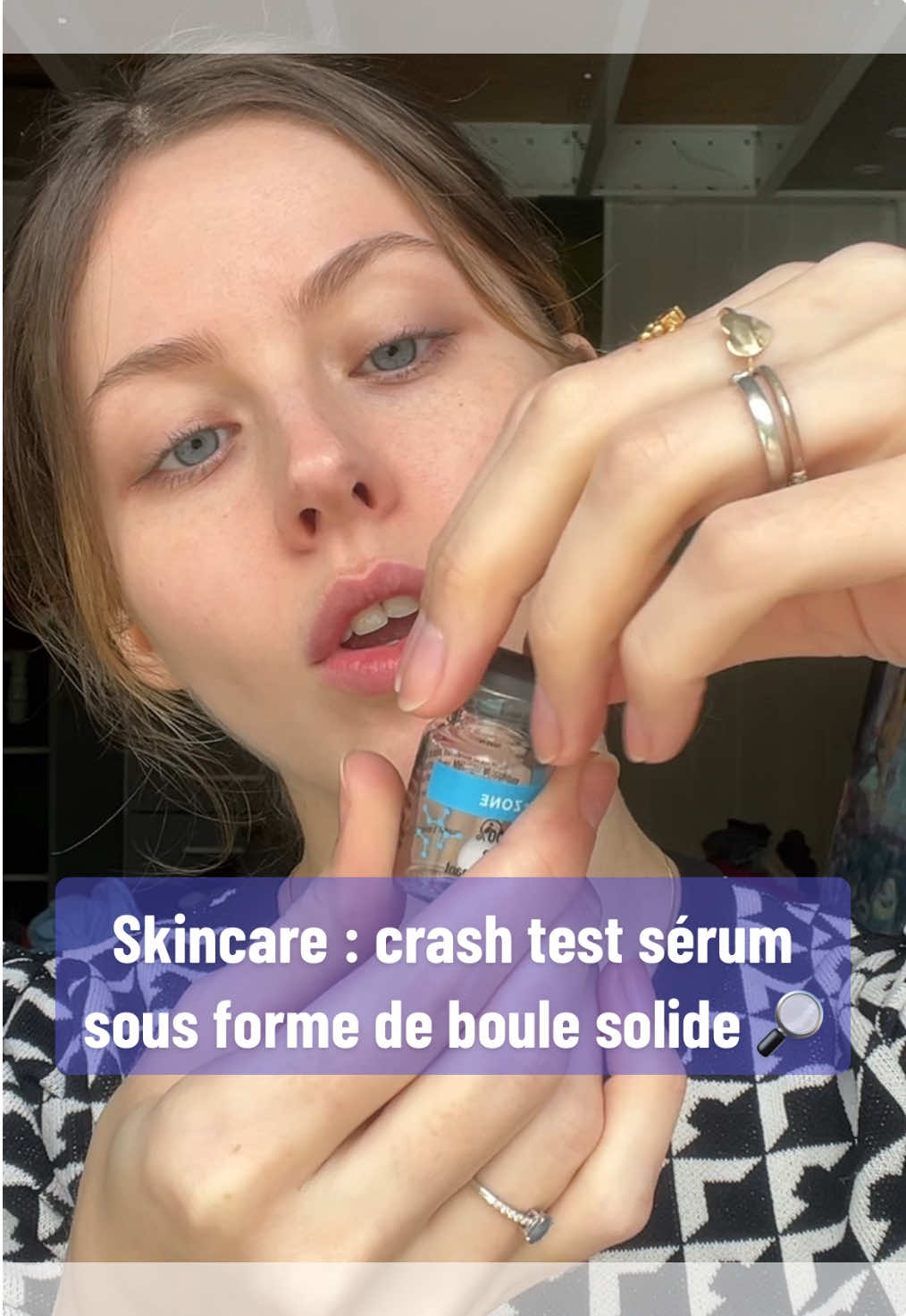 Skincare : on crash test un sérum sous forme de boule solide 🔎👀 Aroma-Zone n’a pas fini de nous étonner 🙊 #crashtest #skincareroutine #acidehyaluronique #aromazone	