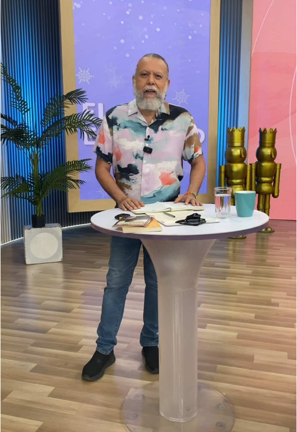 La tarea de hoy es: “Revisa tus hábitos y cambia los que te están haciendo daño” @plinero. ¡Feliz martes! 😉🙏🥰 #DíaADía #AlbertoLinero #CaracolTV #FelizMartes