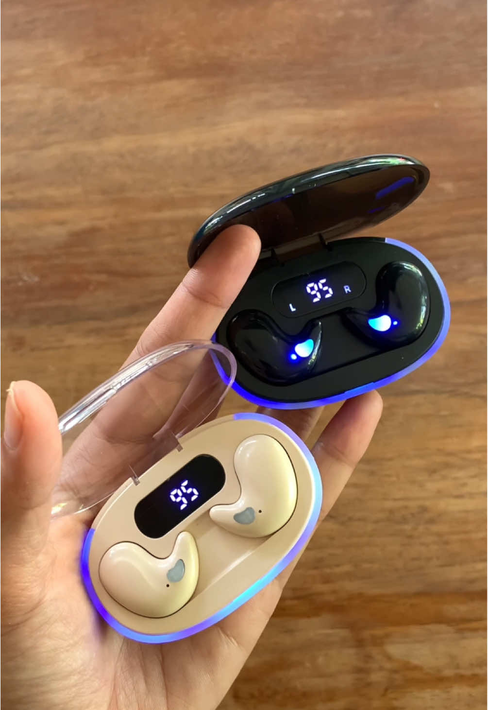 Trending sleeping earbuds!! ✨ #sleepingearbuds #trendingearbuds #earbuds #fypp #tiktokfinds 