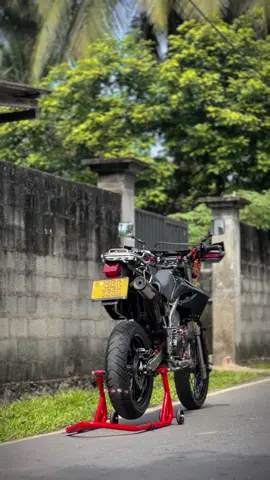 දුරින් හිද මා බලා ඉන්නම් ඔබේ මතකෙන් මැකී යන්නම් 🥺🫀💗 . . . . . . . . . . . . . . . . . . . . . . . . . . . . . . . . . #CapCut #trending #fyp #foryou #onemillionaudition #viral #foryoupage #manojheshan #supermoto #kawasaki #dtracker250 @Anuja Ruchiran 🥷⚡️ @𝙎𝙖𝙙𝙚𝙚𝙥𝙖 | සදීප| சதீப 🪽 @𝙒 𝙄 𝙕 𝘼 𝙍 𝘿 ⚡️ 