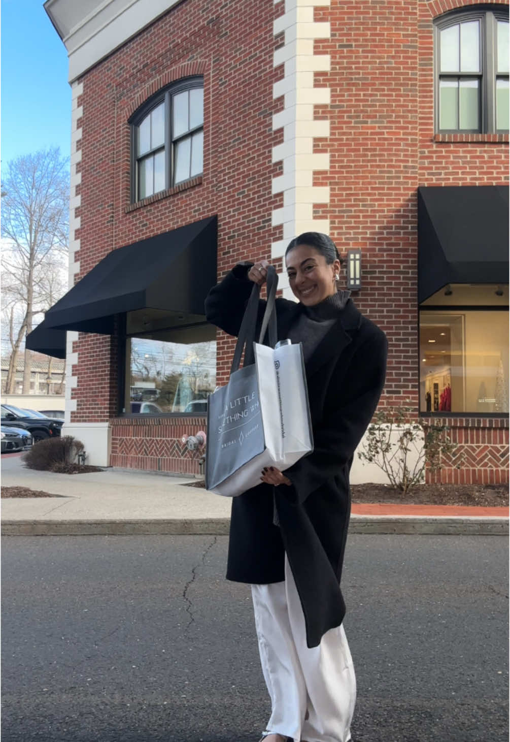 Picked up my veil this weekend!!! Planning has picked right back up for my wedding this year 🥹🤍 #2025bride #bridetok #bridaltiktok #veil #weddingplanning 