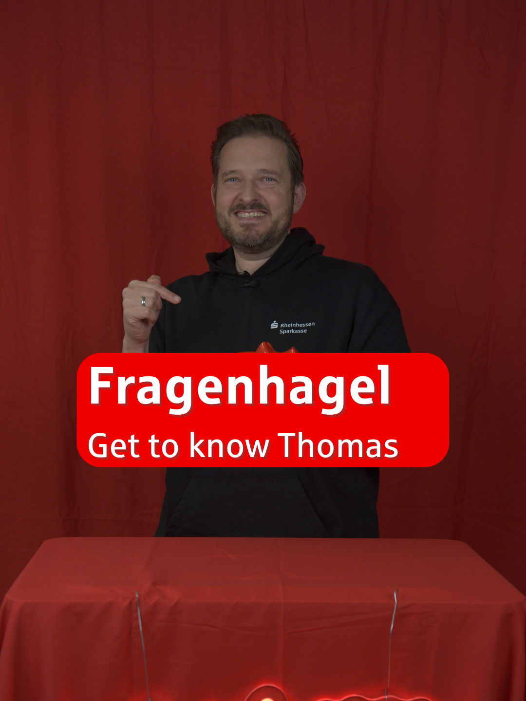 Welche Person wäre Dein Hund, wenn er kein Hund wäre? #rheinhessensparkasse#rheinhessen#sparkasse#team#meettheteam#fragenhagel#fragen#antworten