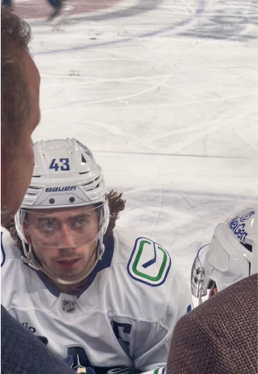 after what I posted I think poor Quinn much deserved some justice… #quinnhughes #vancouvercanucks #fyp #hockey #blowup #dontflop #viral #knieslvr 