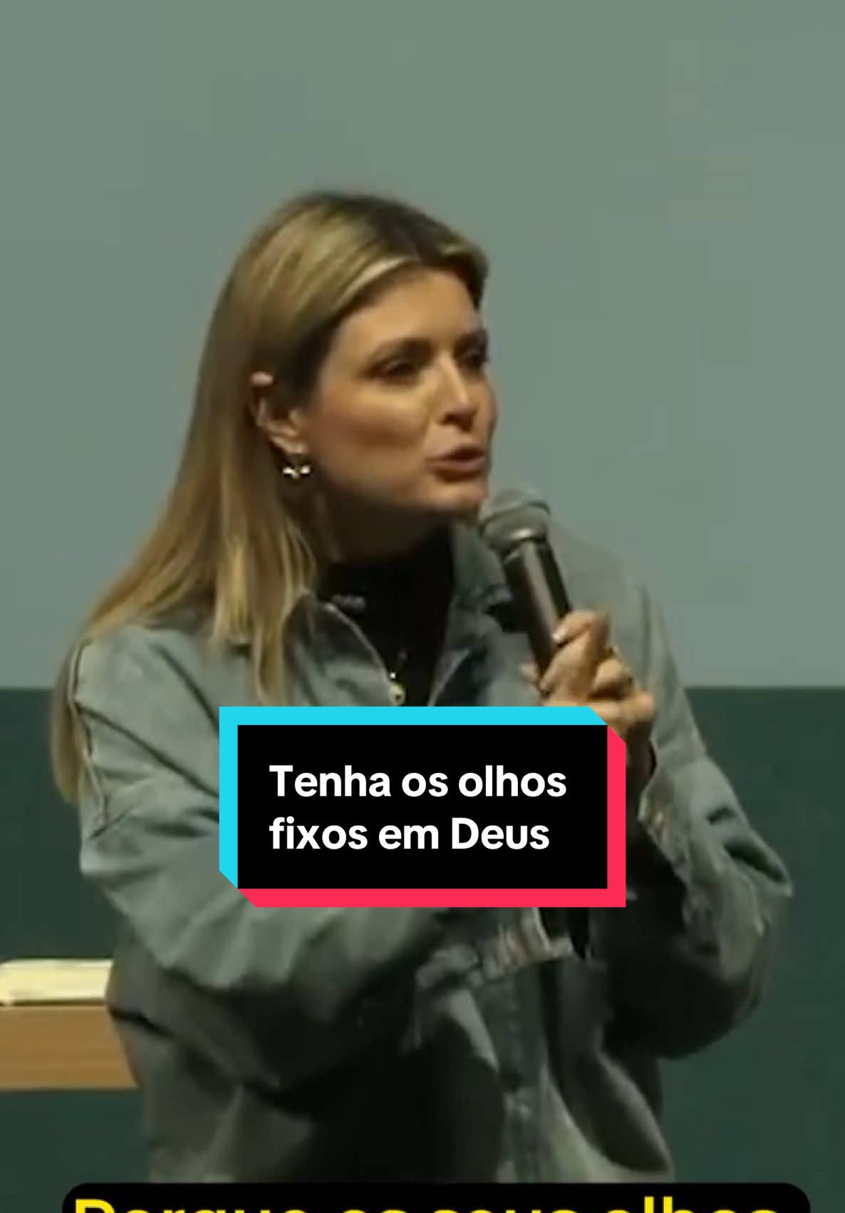 Mantenha os olhos fixos no Pai, e confie sem medo do futuro! Amém?!? #palavradedeus #palavradodia #pastora #cristessmann #tik_tok #tiktoknews #tiktokviral #videoviral #viralvideos 