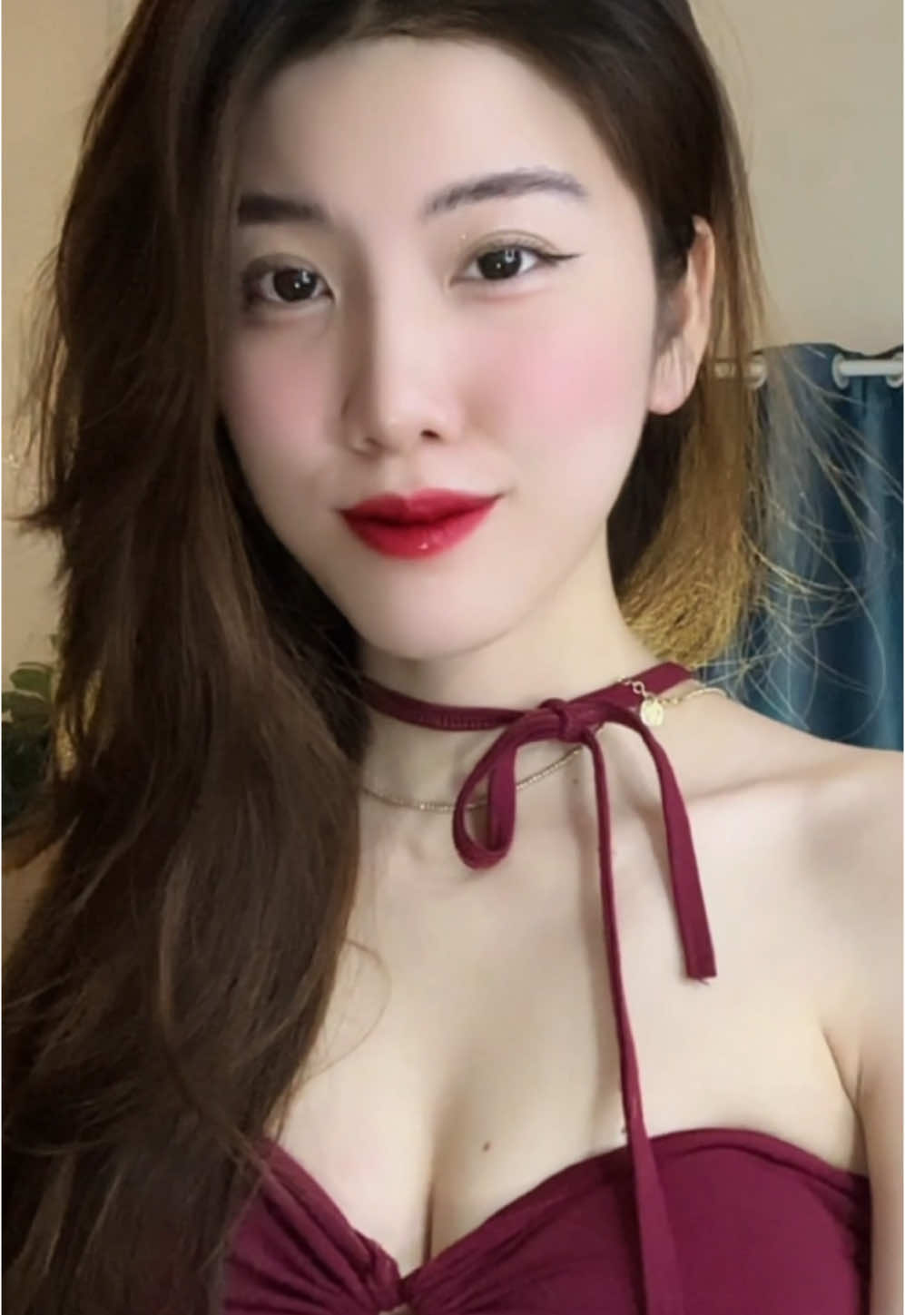 Em vẫn luôn ở bên cạnh 🥰