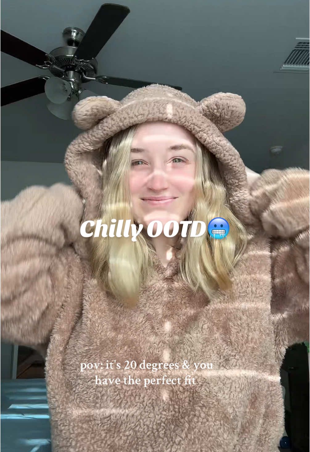 They took this set off of TT shop🥹 @Halara #cold #texas #halara #cozy #MomsofTikTok #OOTD 