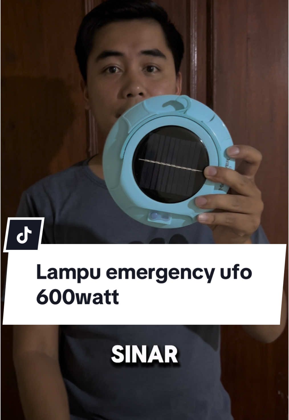 Bisa tahan sampai 8 jam an  #lampu #lampuemergency #emergency #lampuled #lampucamping #solarpanel 