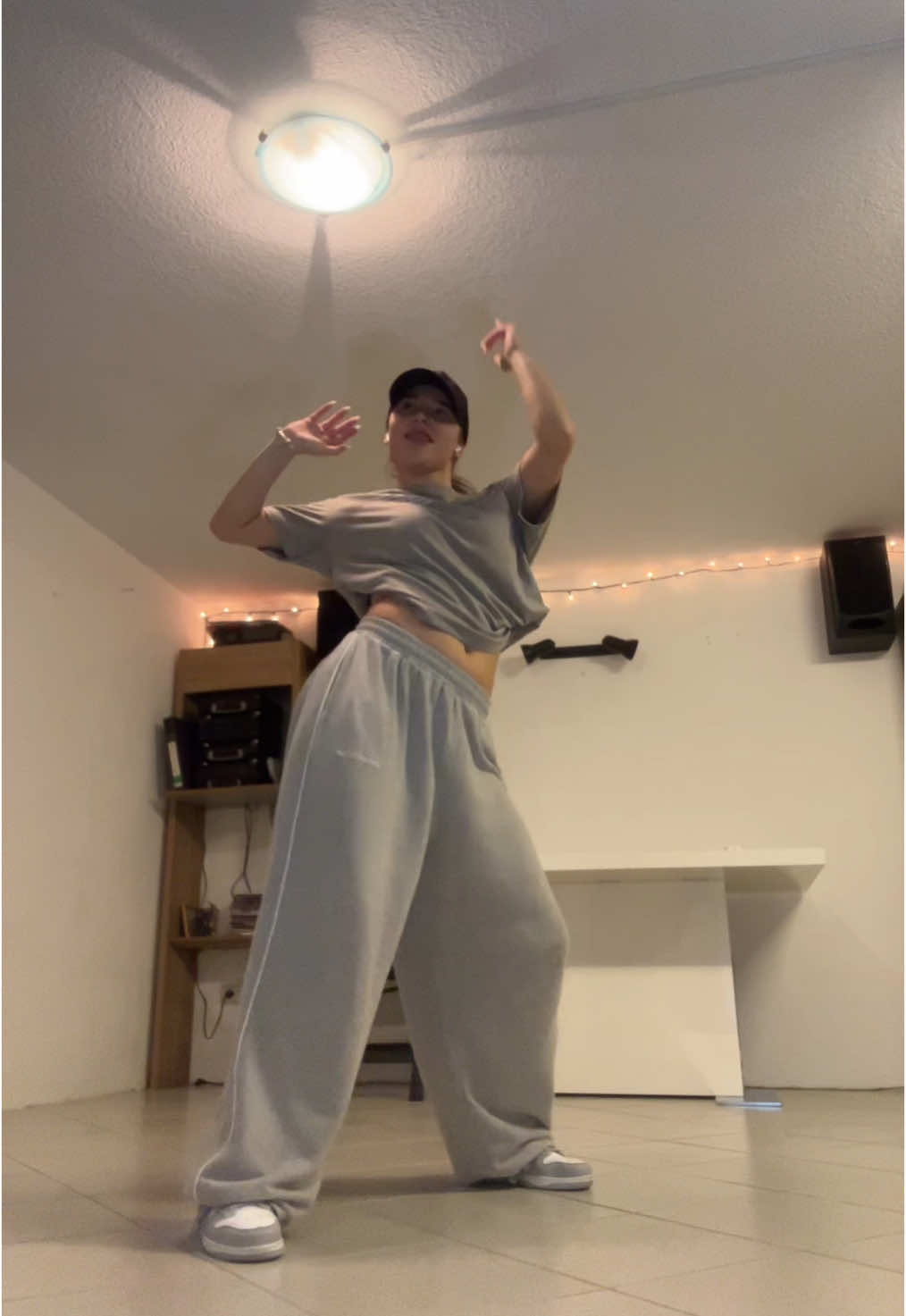 New dancechallenge? | dc: @MADS #dancechallenge #goviral #fyp #fürdich #dancer 