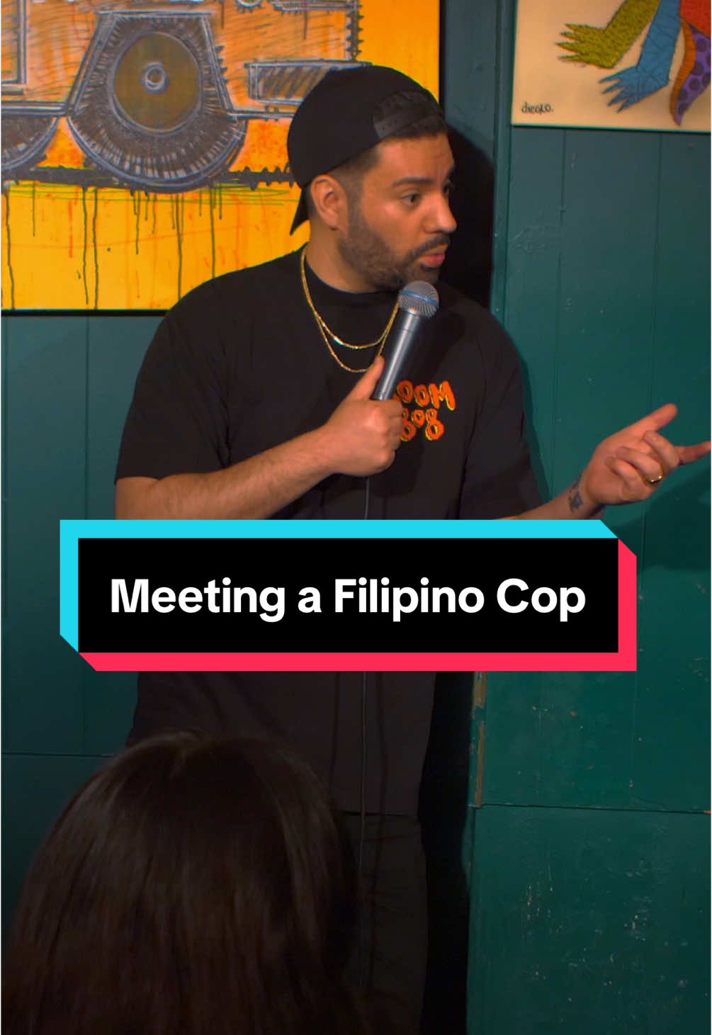 Meeting a Filipino Cop #standup #filipino #jokes #standupcomedy #crowdwork #dmvtiktok #martinamini #washingtondc #maryland 