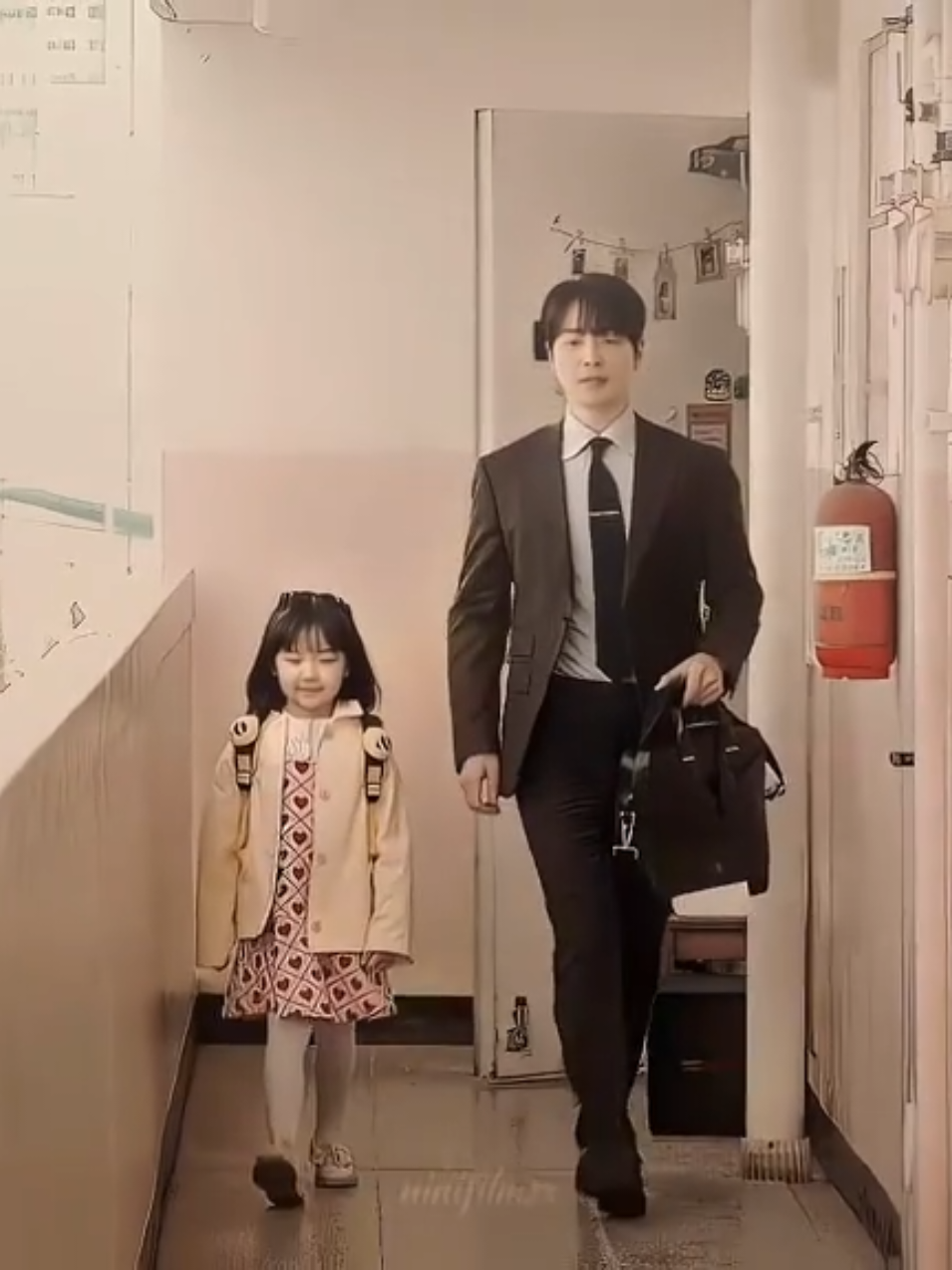 yall need to watch love scout this drama is so wholesome ✨ #lovenextdoor #lovescout #kdrama #fyp #kdramaedit #xyzabc #leejoonhyuk #yunjion #yooeunho #kangdanho #kdramarecommendation #fatherdaughter  song; every breath you take by the police & sting main; @nini⁷ 