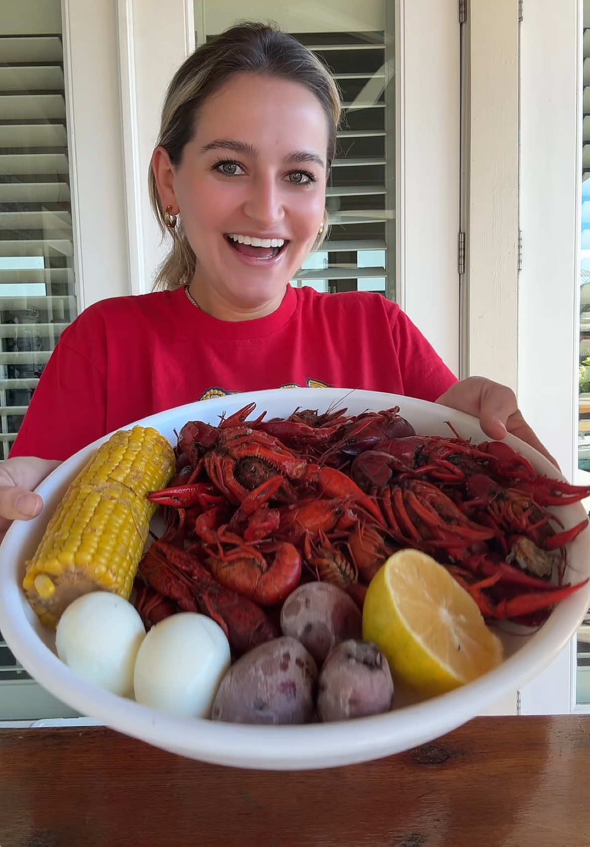 CRAWFISH CAME EARY THIS YEAR🦞 #crawfishmukbang #mukbang #crawfish #louisiana #nola #seafoodmukbang #crawfishseason #crawfishboil #eatingcrawfish 