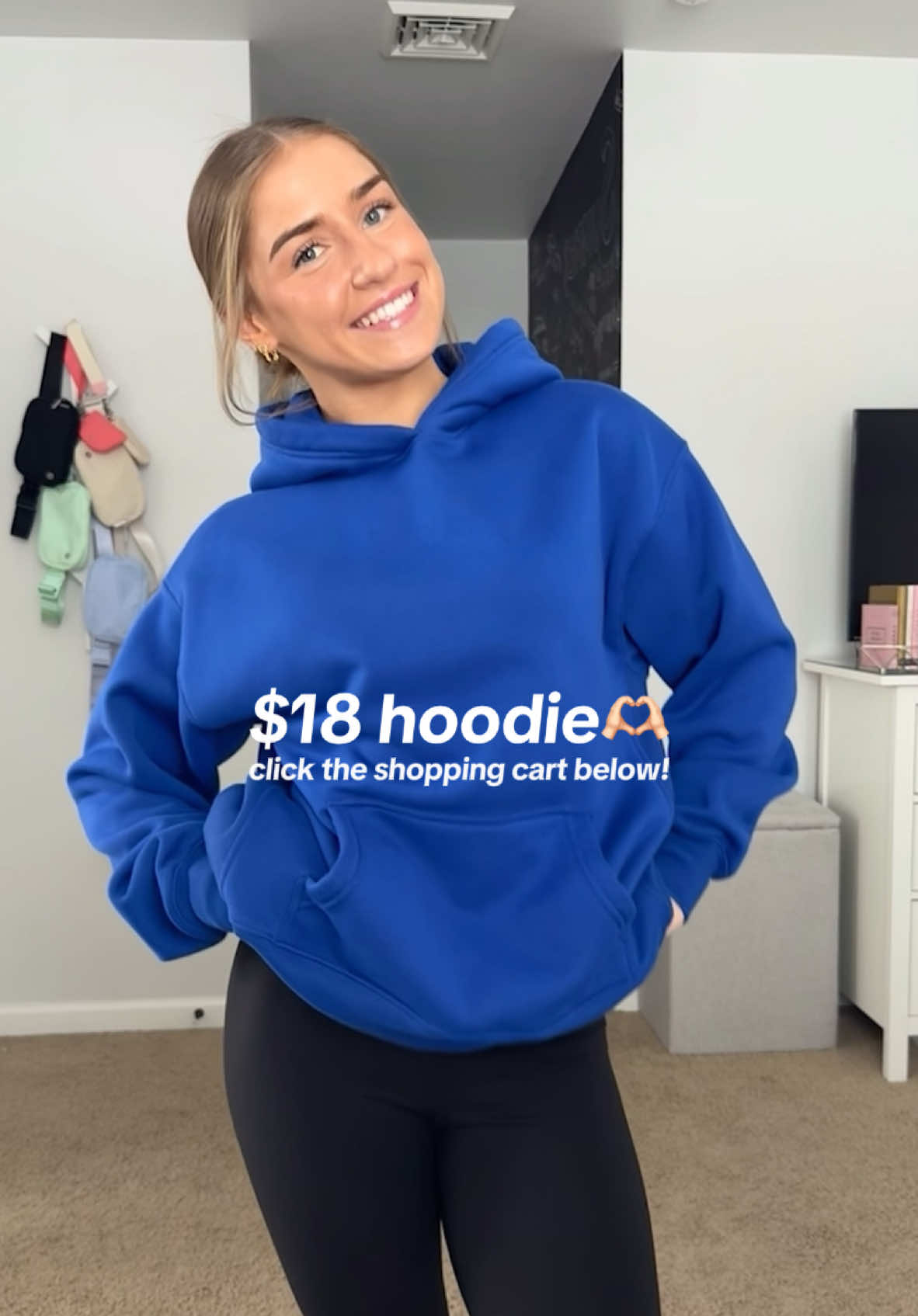 tiktok shop has the BEST hoodies fr💙🙌🏻