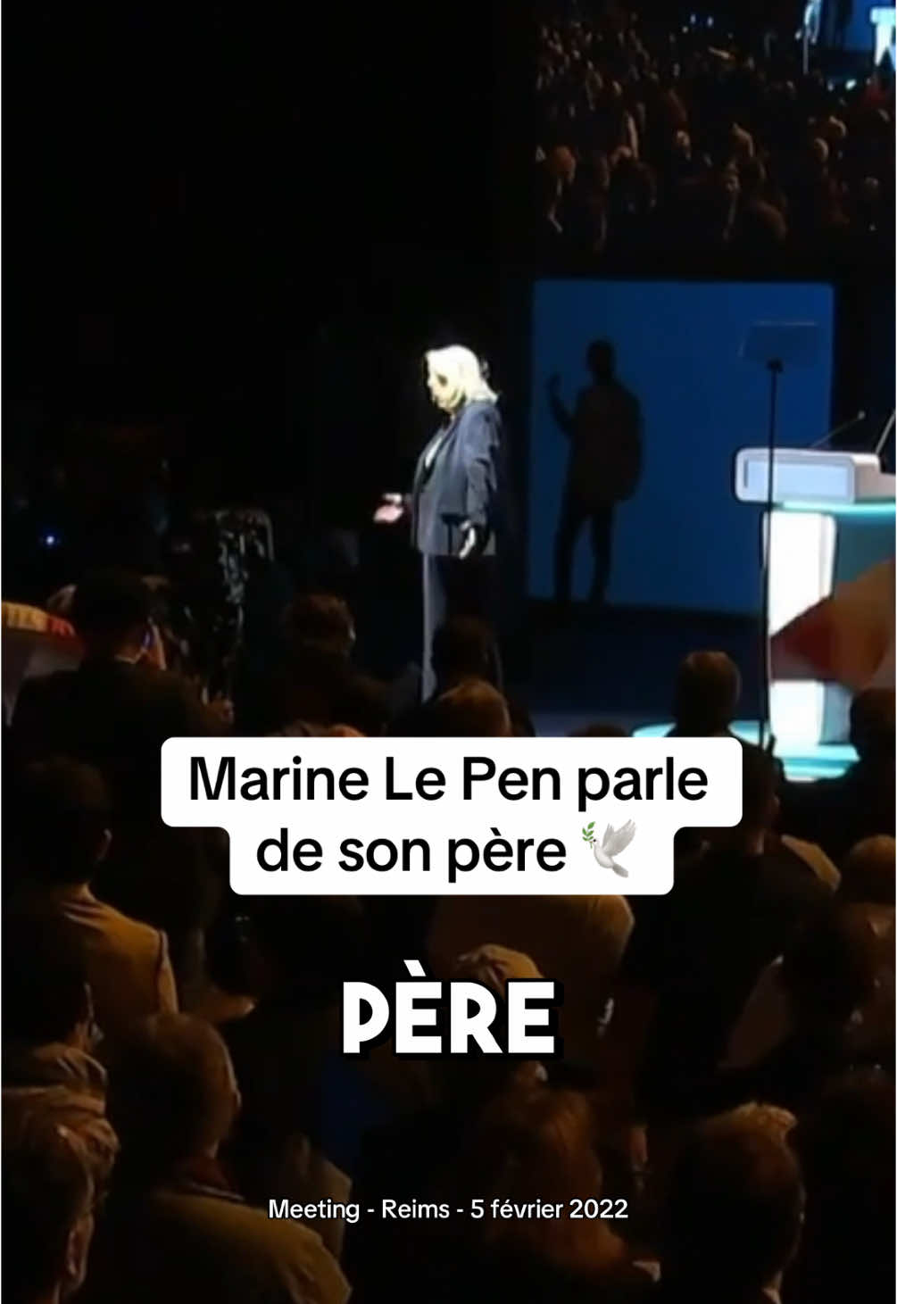 Pendant un meeting à Reims lors des élections présidentielles de 2022, @Marine Le Pen parlait de son père. 🕊️ #JeanMarieLePen #FrontNational #France #MarineLePen #JordanBardella #RassemblementNational