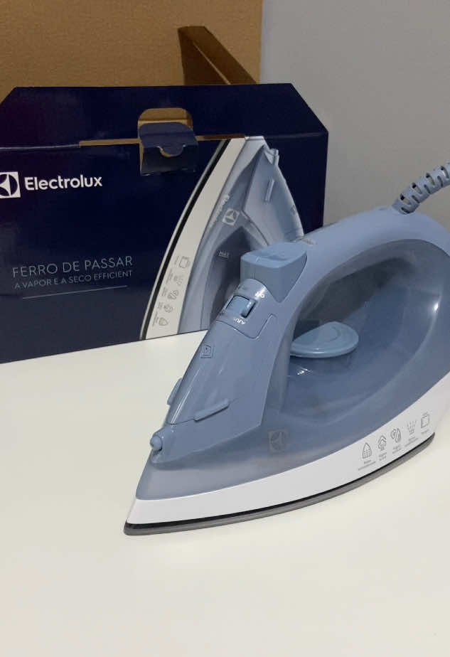 Eletrolux simples arrasou nesse ferro 😍  #eletrolux #ferrodepassar #enxovaldecasanova #garotasapoiamgarotas 