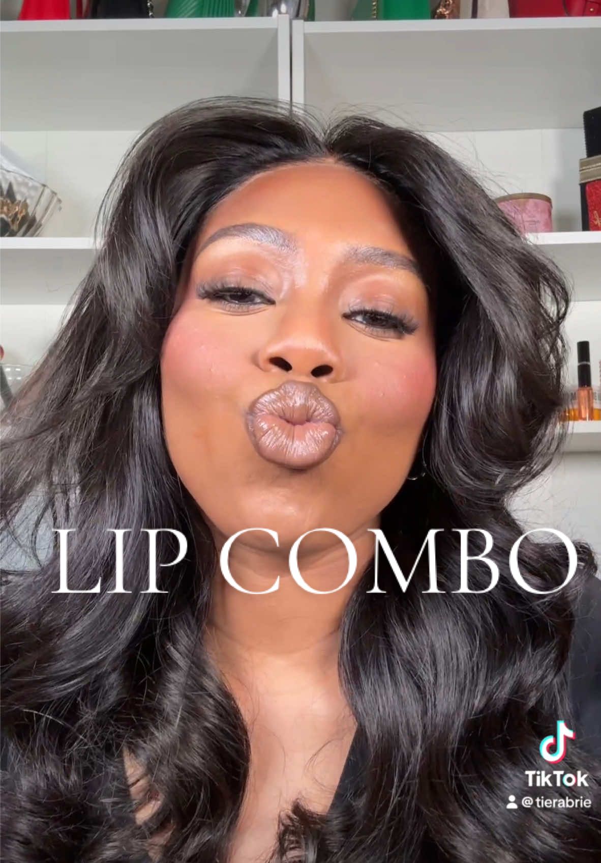 Who doesn’t love a quick lip combo! @SHEGLAM duo liner and lipstick was cuteeee gurl! #sheglam #sheinmakeup #sheglamlip #lipcombo #sheglamlipstick #sheglamlipliner 