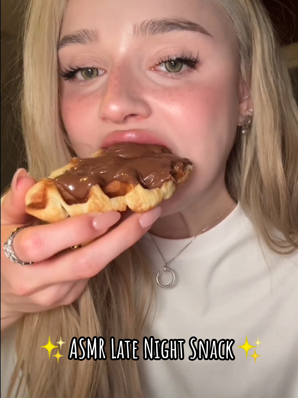 ✨ ASMR Late Night Snack ✨ #honeypuu #asmr #asmrsounds #food #viral #fyp #foryou #foryoupage 