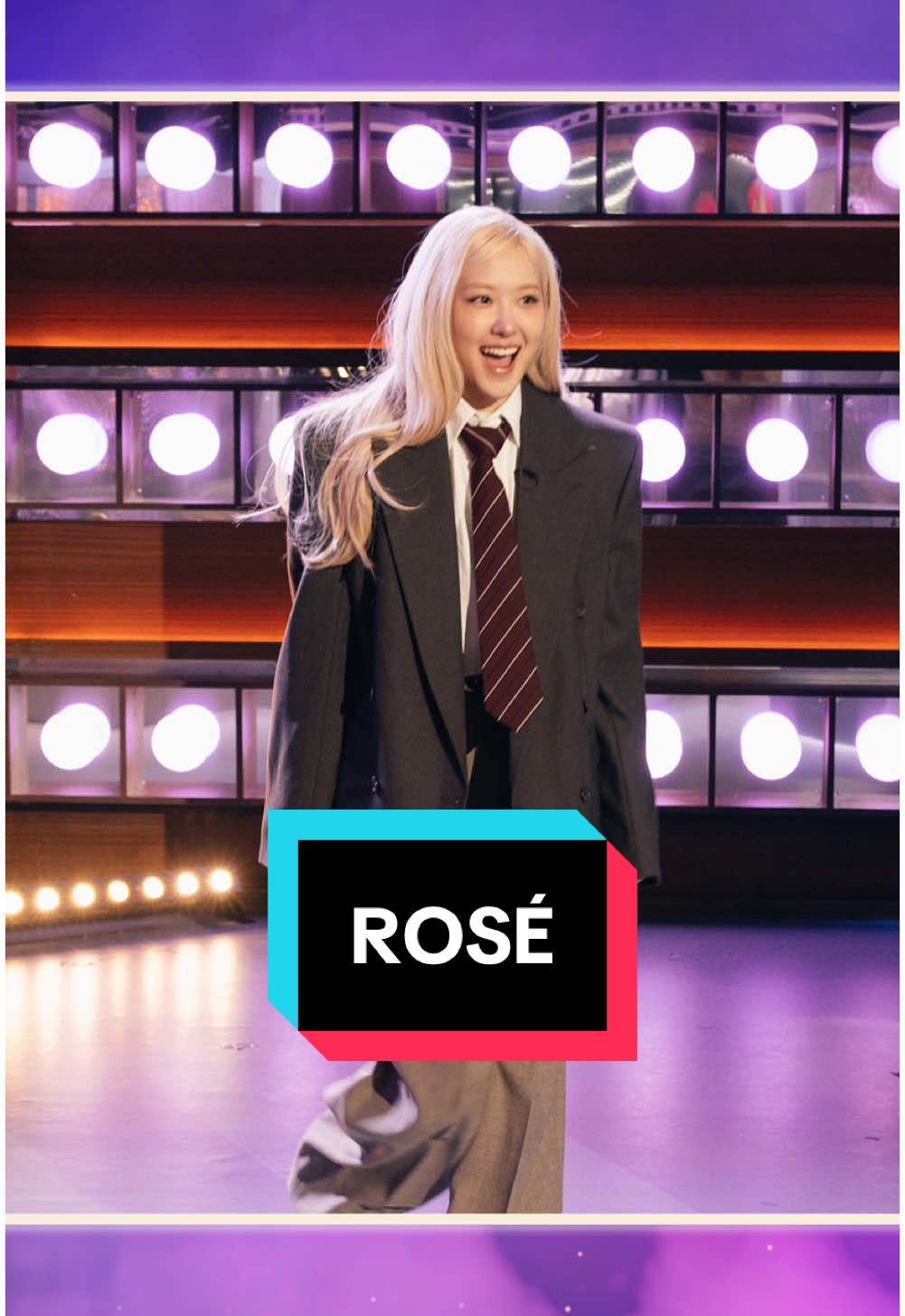 Our friend Rosie 🫶 @ROSÉ #rose #rosie #kpop #blackpink #kellyclarkson