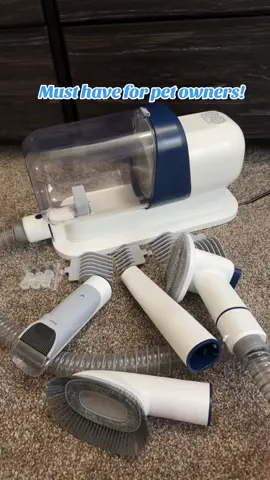 This is a must have for your pets! 🐶 🐱 #petgrooming #groomers #pets #cat #dog #dogmom #dogdad #brushes #shaving 