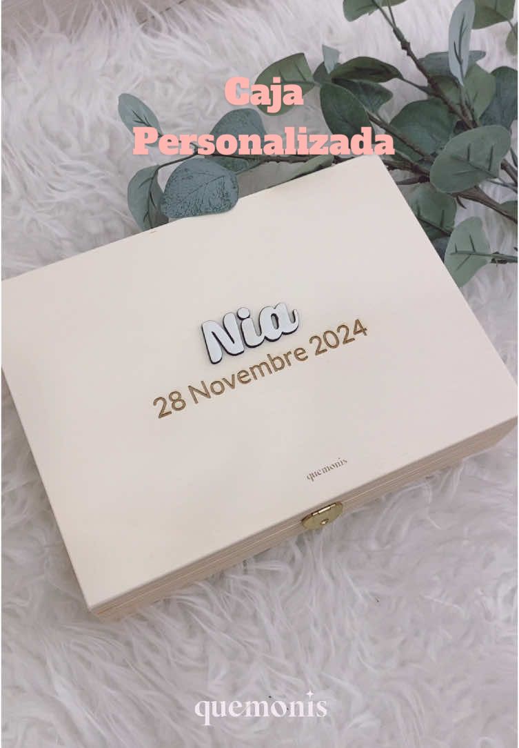 Como quedó de bonita esta caja personalizada? 🩷 WhatsApp 628421582 #caja #cajapersonalizada #personalizados #regalos #regalospersonalizados #regalosbebe #bebe #cajagrabada #xtool #xtoold1pro  #grabadolaser #cortelaser #láser 