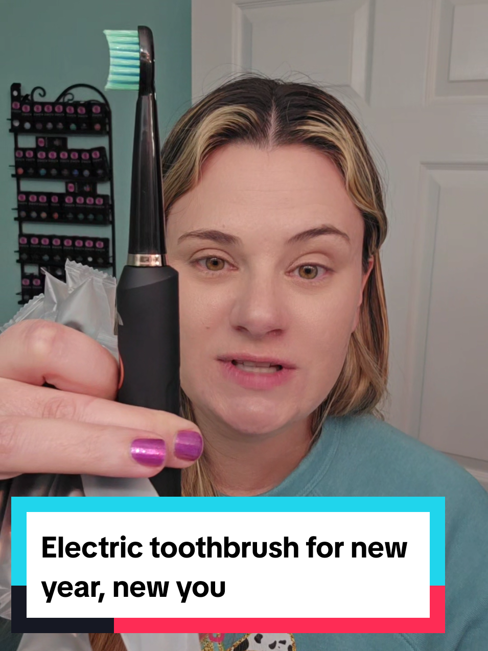 Get a sonic electric toothbrush for the year. Invest in yourself! #electrictoothbrush #sonictoothbrush #newyearnewaura  #healthyteeth #newyearresolutions 