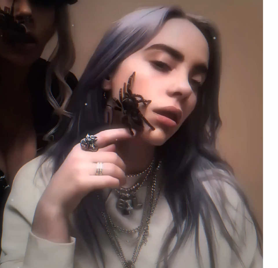 #krissvspp #foryou #viral #billieeilish #Tiktok #billieeilishedits #videostar #60fps #trending #fyp #edits 