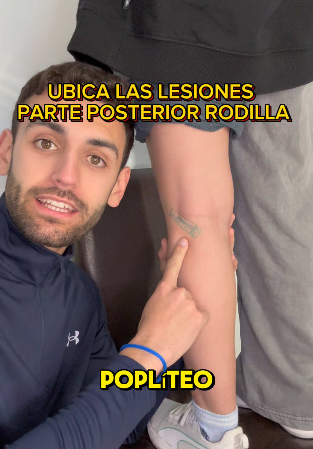 😰 ¿ Cómo se llama el dolor de la parte posterior de tu rodilla ? 💥 👉 Aquí puedes ver la PARTE 2 RODILLA POSTERIOR. 🍗 😤 Tod@s sabemos lo frustraste que es vivir con dolor de rodilla. 😔 ❌ NO normalices vivir con dolor, si has sufrido esta u otra lesión, contáctame. 📲 #popliteo #dolorderodilla #knee #kneepain #huecopopliteo #lesionrodilla #menisco #adrifisiofitness 