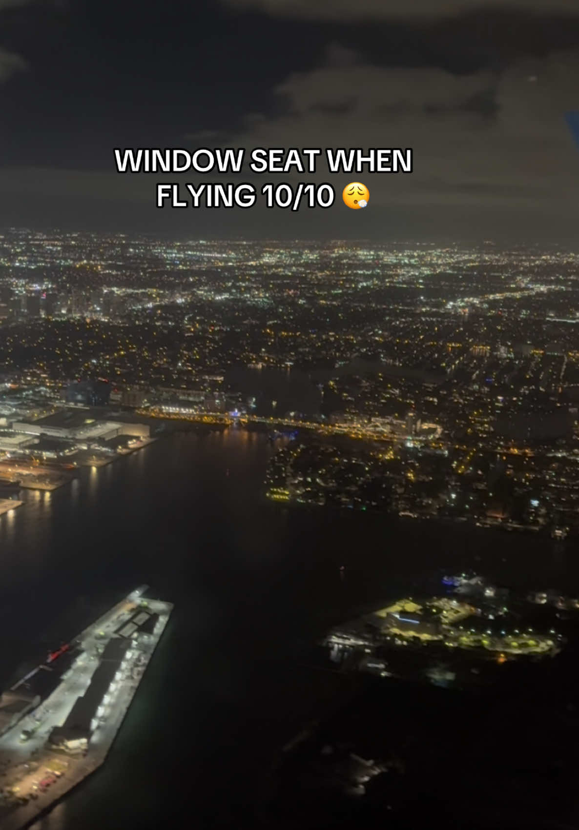 i will always choose a window seat when flying! the views be amazinggg! especially night flights or early mornings when the sun is rising! 😍✈️ #catchingflights #windowseatview #miami #nightflight #views #traveltiktok #fyp #xyzbca #passportjunkie #cityview #oceanview #