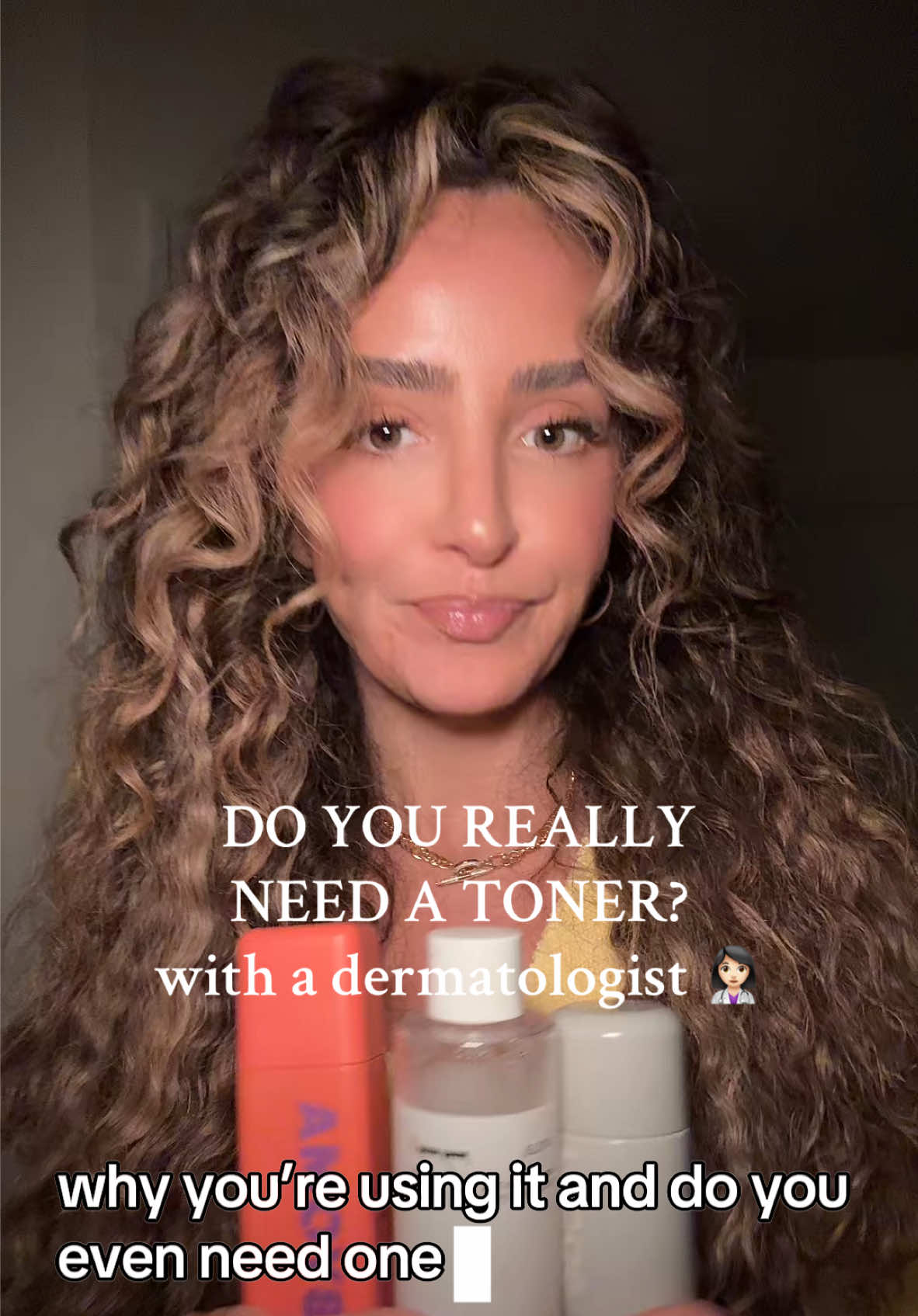 Let’s talk toners! Do you REALLY need one or should you skip it? With a dermatologist 👩🏻‍⚕️🎀 @Paula’s Choice @byoma @rhode skin #dermatologist #dermtok #skintok #dermatology #hydratingtoner #exfoliatingtoner #skincaretips #skincareadvice