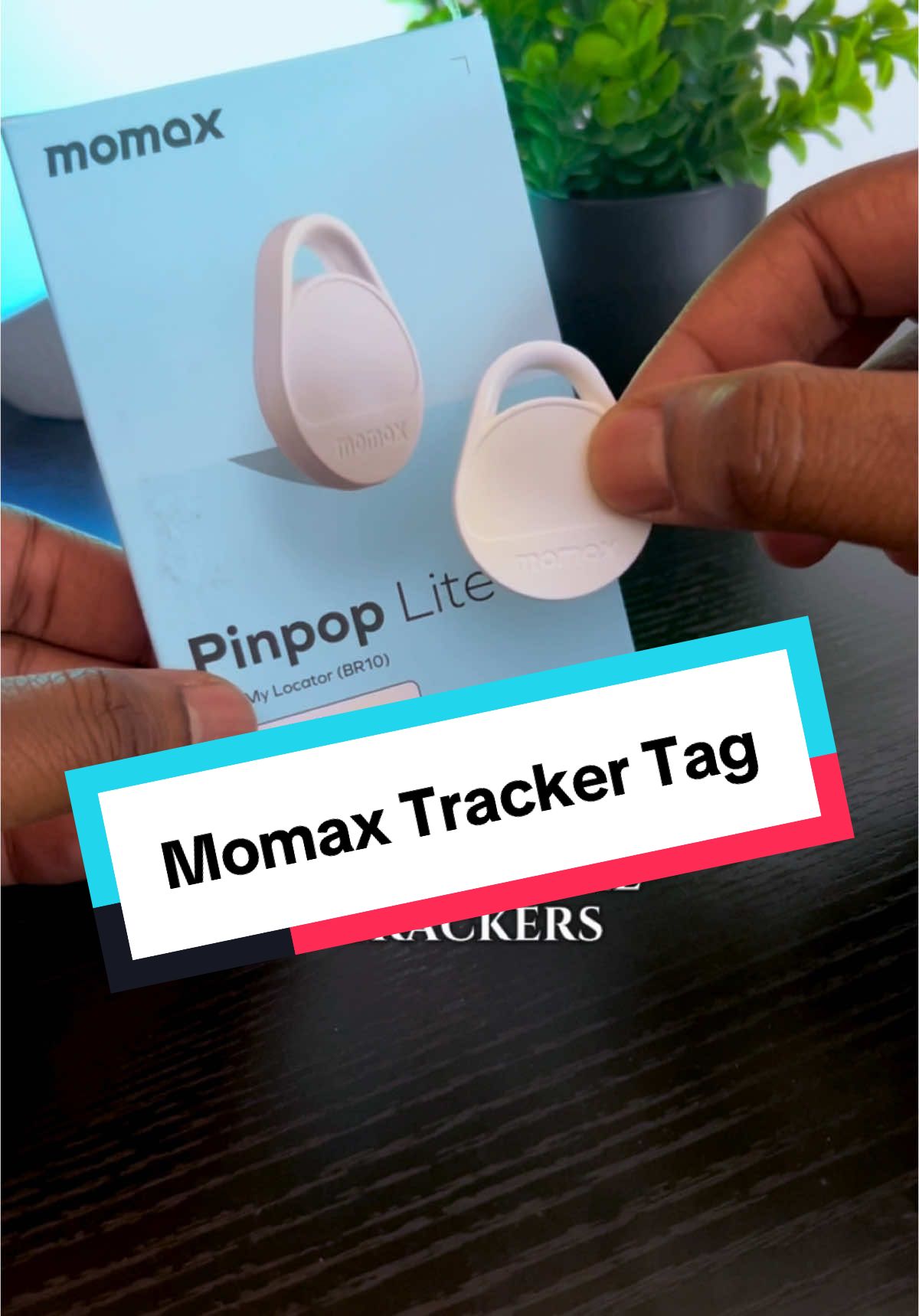 Put it on your keys or hide it in your boyfriends car 🤷🏾  #tagtracker #tracker #gpstracker #momax #pinpop #finder #applefindmy 