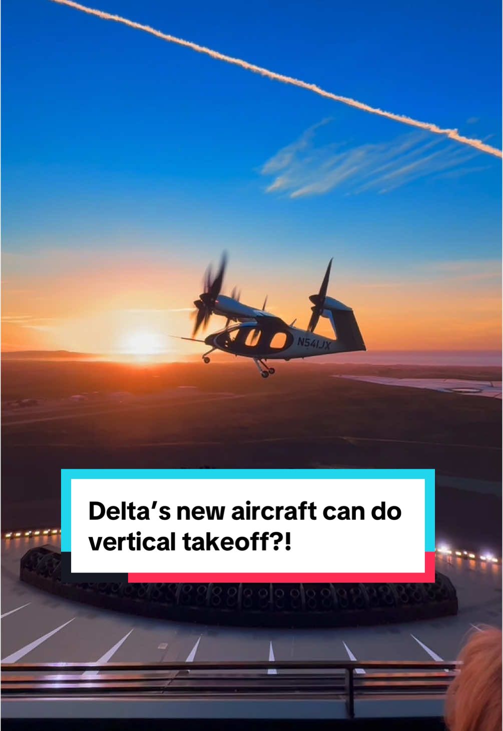 Delta just showed off Joby — a new electric-powered vertical takeoff and landing aircraft, and they expect service in NYC and LA in the next few years✈️👀 #delta #joby #sphere #keynote #plane #news #techtok 