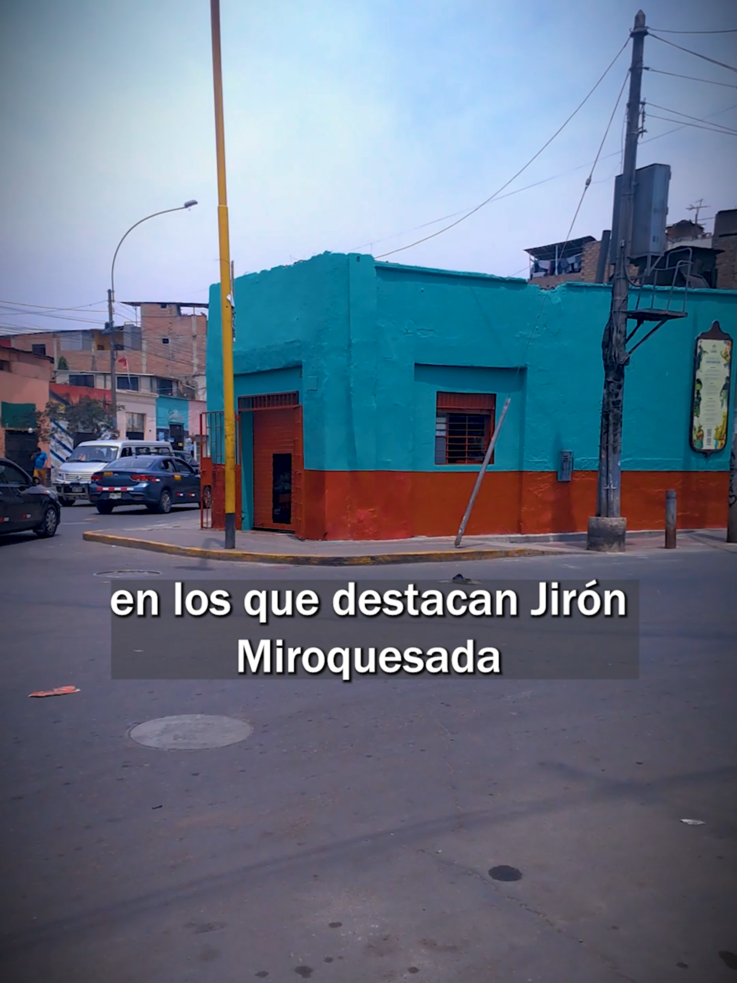 🏛️✨ ¡Descubre las historias ocultas de Cinco Esquinas en Lima! 🇵🇪📚 📍 ¿Sabías que esta emblemática zona de Barrios Altos fue cuna de artistas y escenario de novelas? 🎶📖 Desde la bohemia del siglo XIX hasta inspirar a Mario Vargas Llosa. 🖋️✨👀 ¡No te pierdas este pedazo de historia limeña lleno de cultura y misterio! 🕵️‍♂️🎥Narración: David Pino Director de Lima la Única @iehlpe y del Instituto de Estudios Históricos de Lima en el Programa Viaje a otra Dimensión.#DescubreLima #CulturaPeruana #tradicionesperuanas #limacolonial #CulturaLima #LeyendasUrbanas