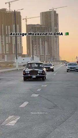 Average Weekend in Karachi #karachitrack #modifiedcars #karachi #carspotting #marwat #car #carscene #fyp #