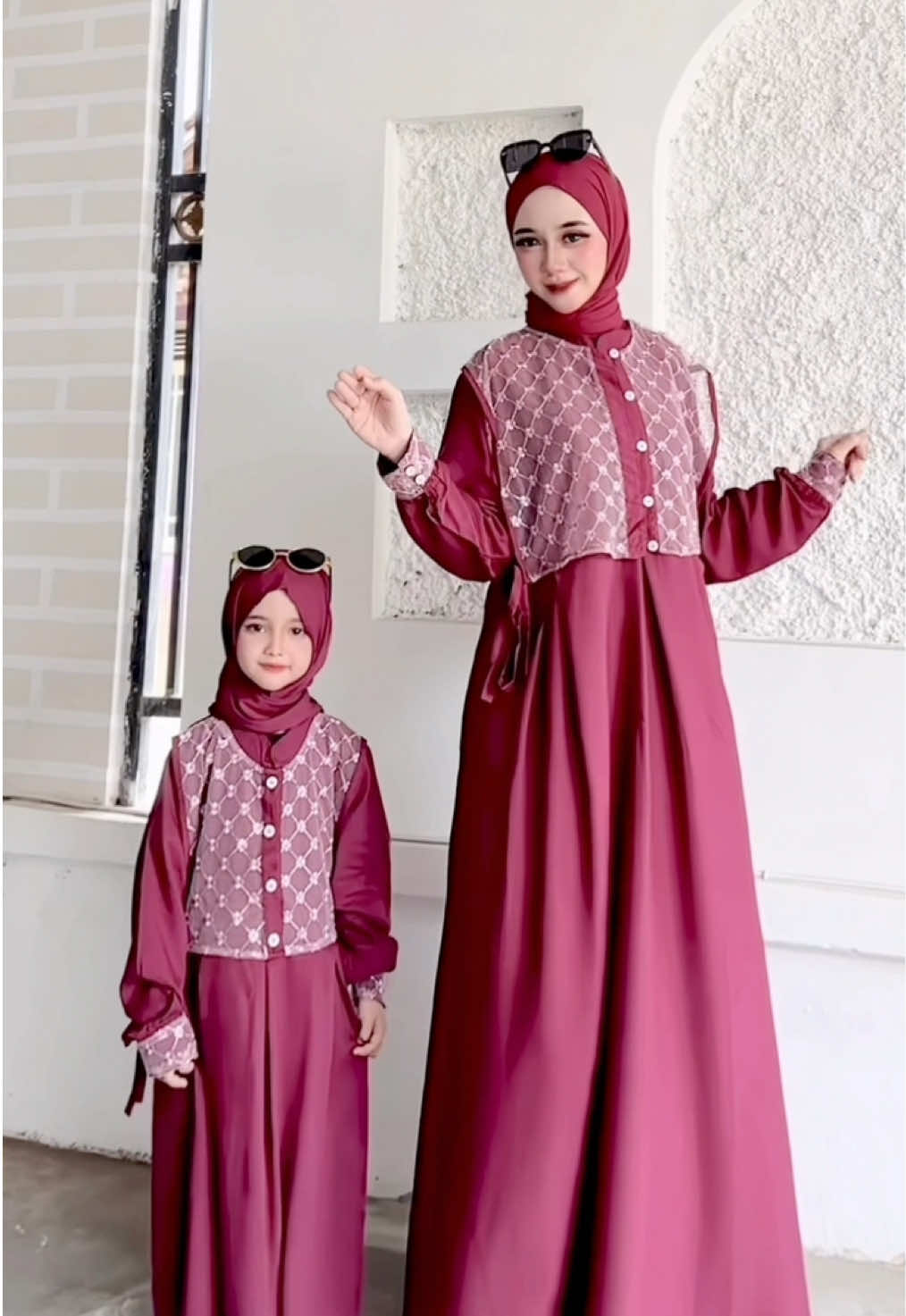 Gamis maryam couple dengan bahan Rayon twill ✨✨ @Annaya  #gamisanak #bajuanakperempuan #gamismurah #gamiscouple #bajucouple #bajulebaran #wibgajian 