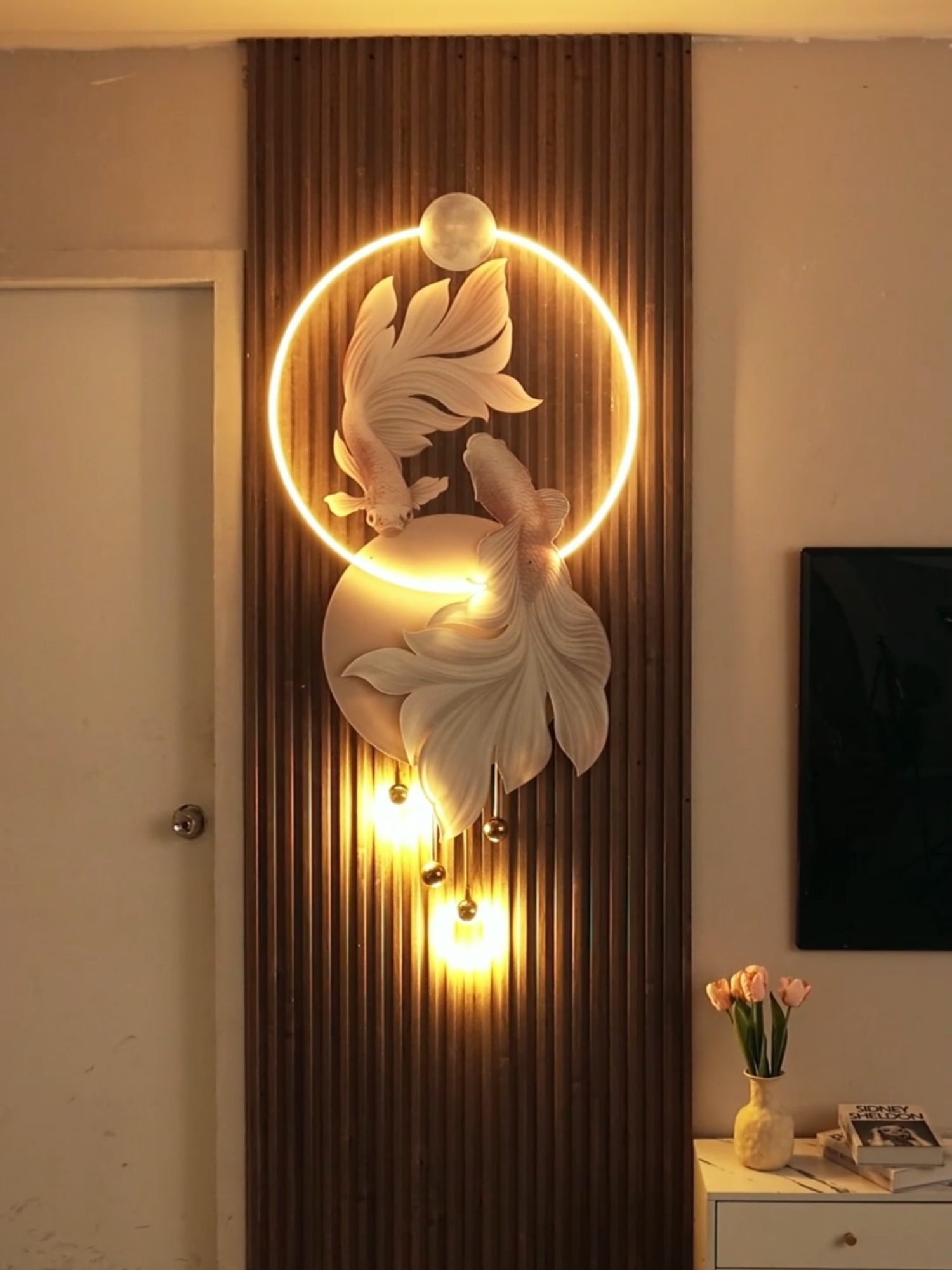 It is not only a decorative painting, but also a lamp, giving the home a warm atmosphere#homedecor #decorate #decoration #Home #light #lamp #decorativepainting