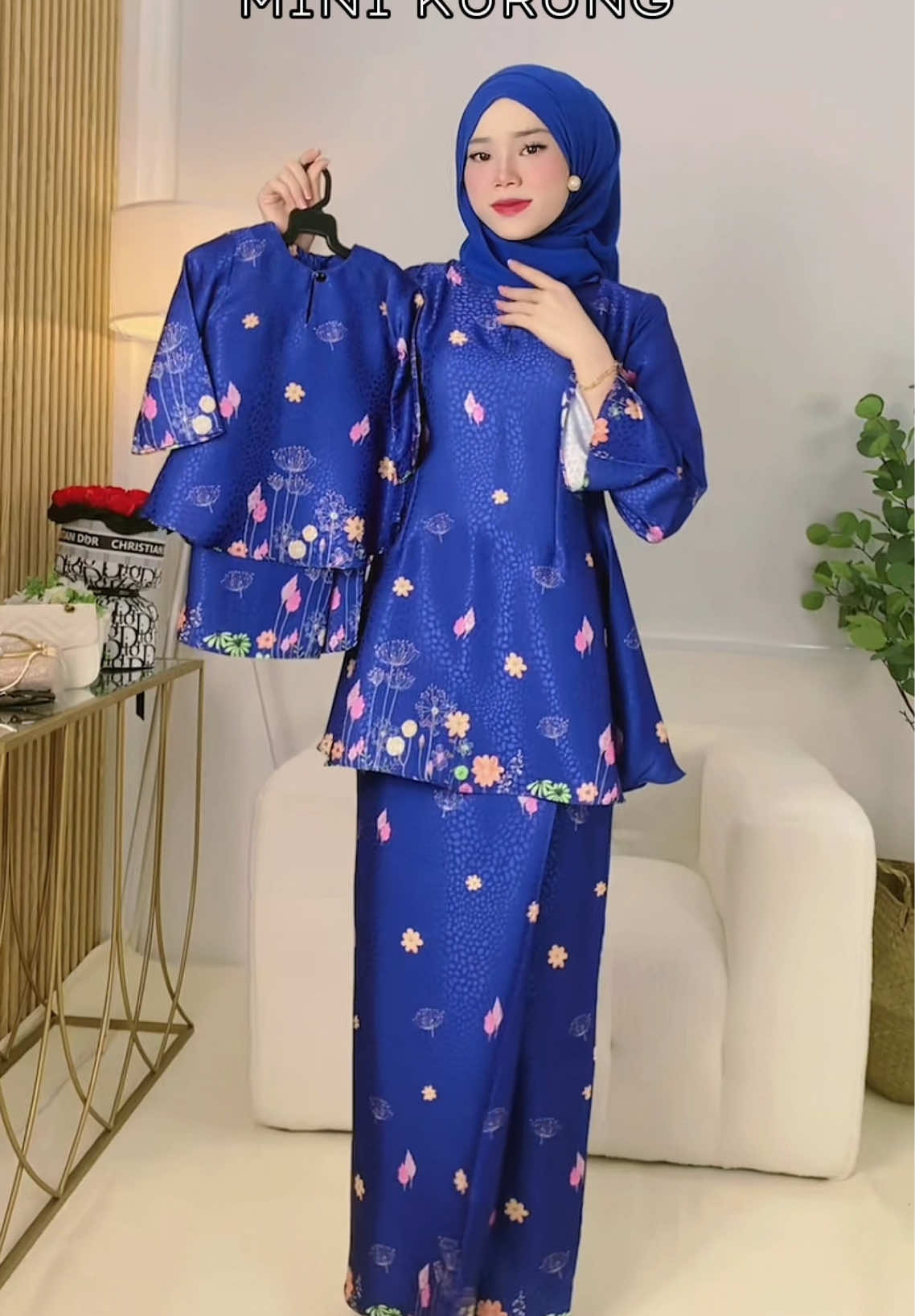 Iris nak release new collection lagi! Elhana Kurung serius cantik bila pakai. Jom register live events hari jumaat 10/1 pukul 8 malam✨ #irisrafaelhq #irisrafael #TikTokFesyen #bajuraya2025 #VideoStailFesyen #minikurung #kurungmoden 