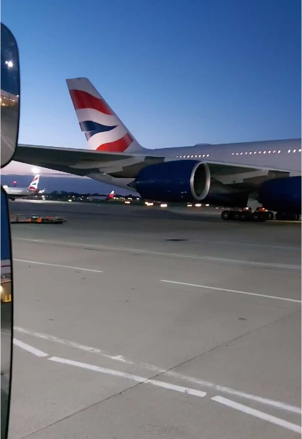 HUGE Airbus A380 being pushed back @Heathrow Airport @British Airways 