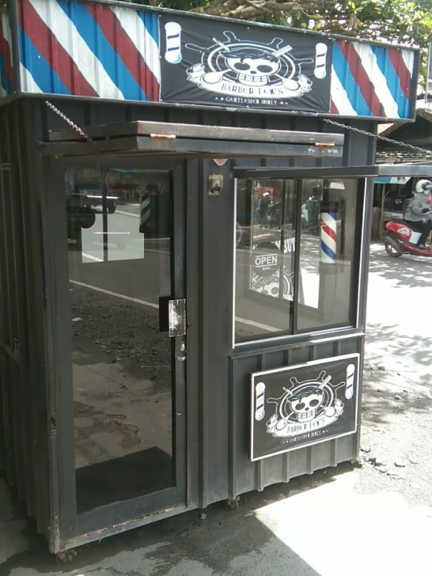 bismillah mudahan berkah rame , hmm panass banar harinua Semangatttt #fyp #fyppppppppppppppppppppppp #foryoupage #xybca #dailyvlog #viral #barbershop #cukur #barber #bismilahfyp #bismillahrame #kerja 