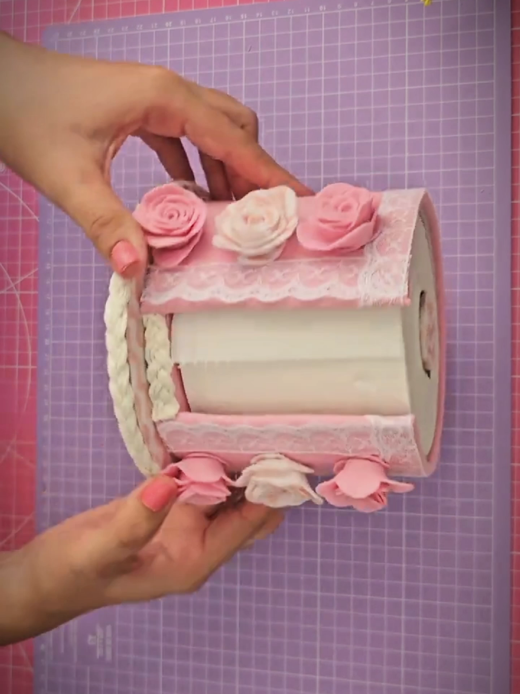 How to make tashu paper frame box#foryou #foryoupage #viralvideos #viraltiktok #craft #fyp #fypageシ 