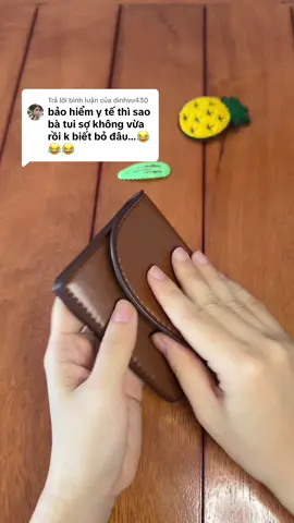 Trả lời @dinhvu430  Ví cầm tay chỉ 25k mà đựng mọi thứ cho mấy bà luôn nha 🥴 #xuhuong #samtetbaovui #affiliatemarketing #vicamtay #xuhuongtiktok 
