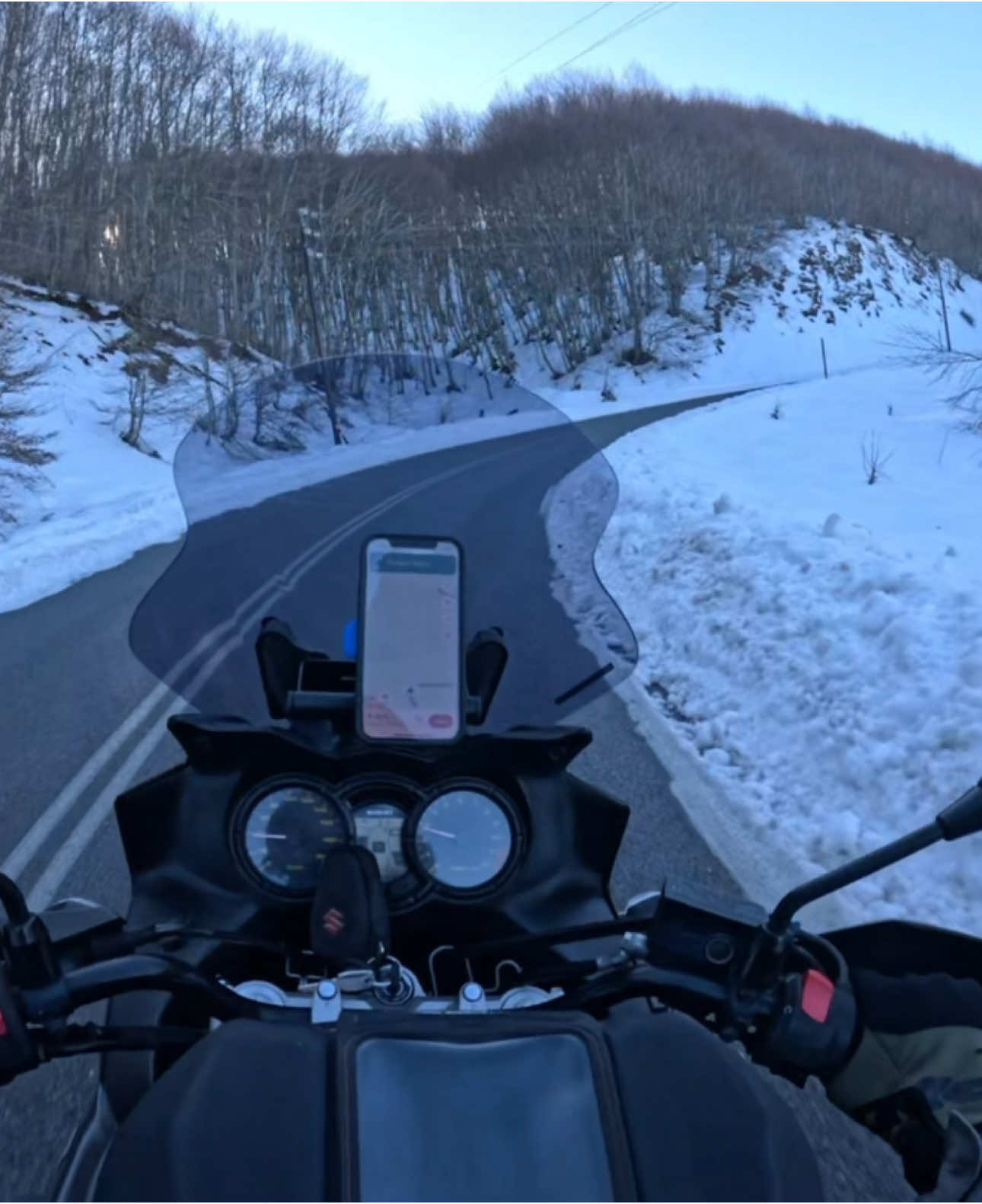 #foryou #travel #snow #fyp #vstrom650 #greece #adventuretime #4u 