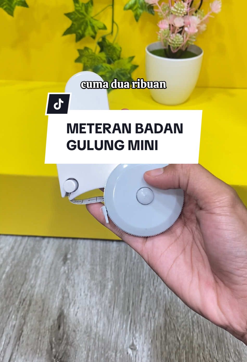 Praktis banget ukur badan pakai ini❗️‼️#meteranbadan #meterangulung #meteranmini #meteran #fyppppppppppppppppppppppp #fypシ #yukbelilagi #yukbeli #fypage #murcebanget #ukurbadan #alatukur #foryou #foryoupage 