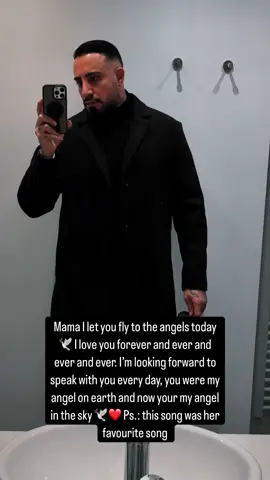 i love you mama I believe you are with the angels in heaven 🥺🥰🌹🌹 all I need is support my heart is heavy but I keep smiling 😊